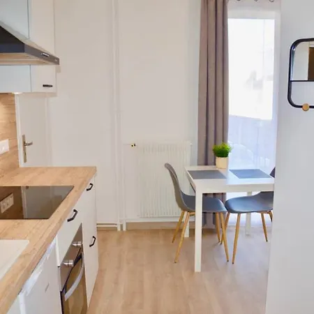 Dolmen Adrien 4 Apartment Tours Exterior photo