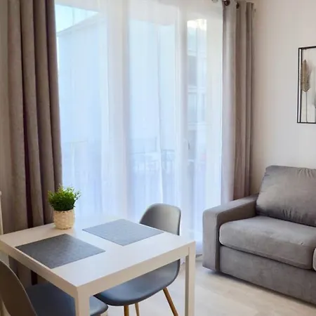 Dolmen Adrien 4 Apartment Tours Exterior photo