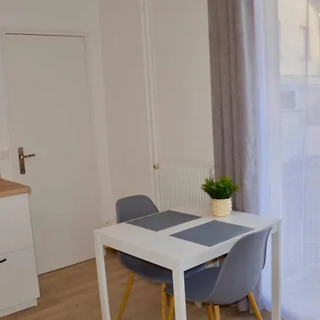 Dolmen Adrien 4 Apartment Tours Exterior photo